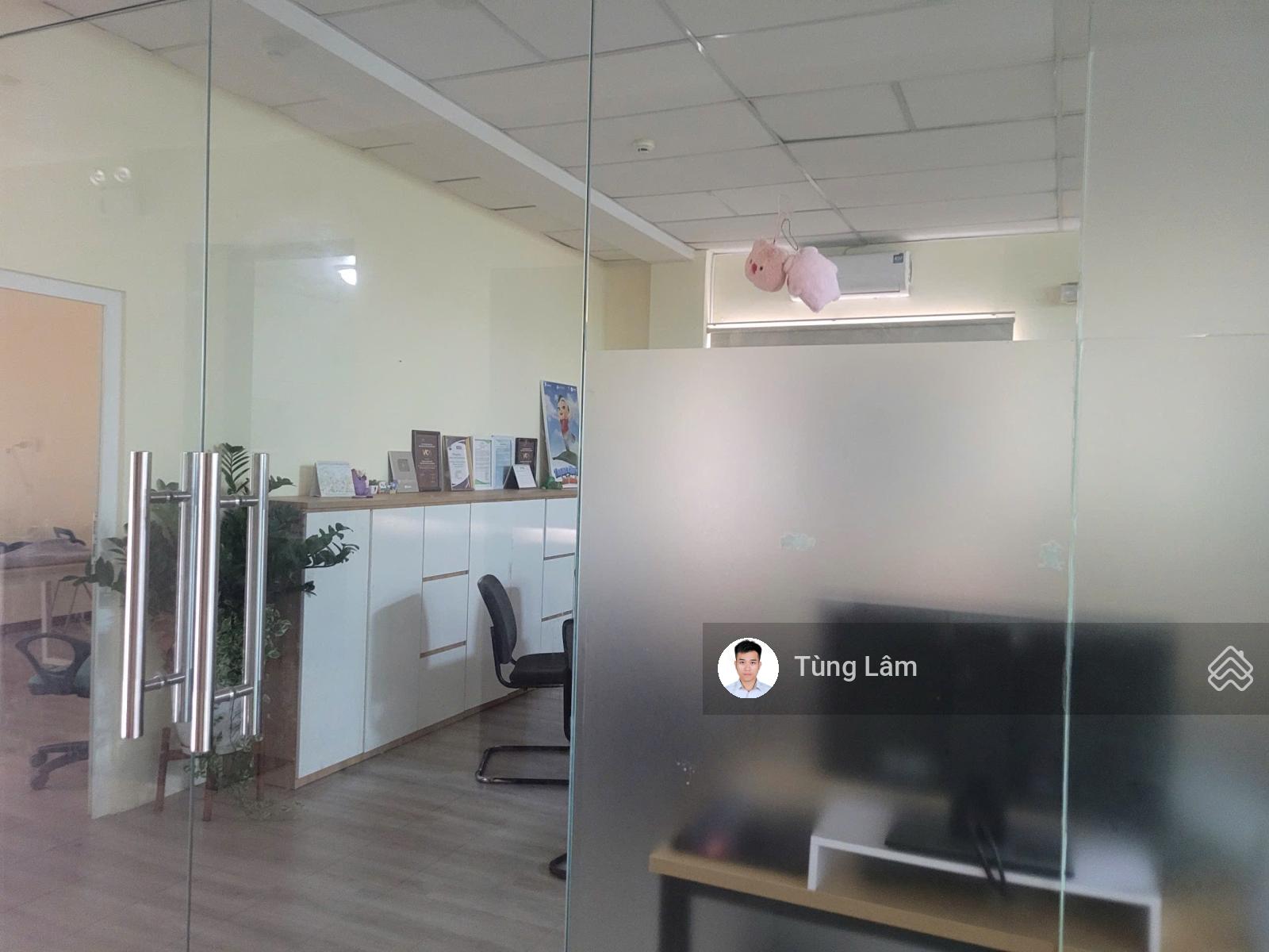 Văn phòng 80m2 chỉ 11tr, mặt phố vip, thuận tiện đi lại
