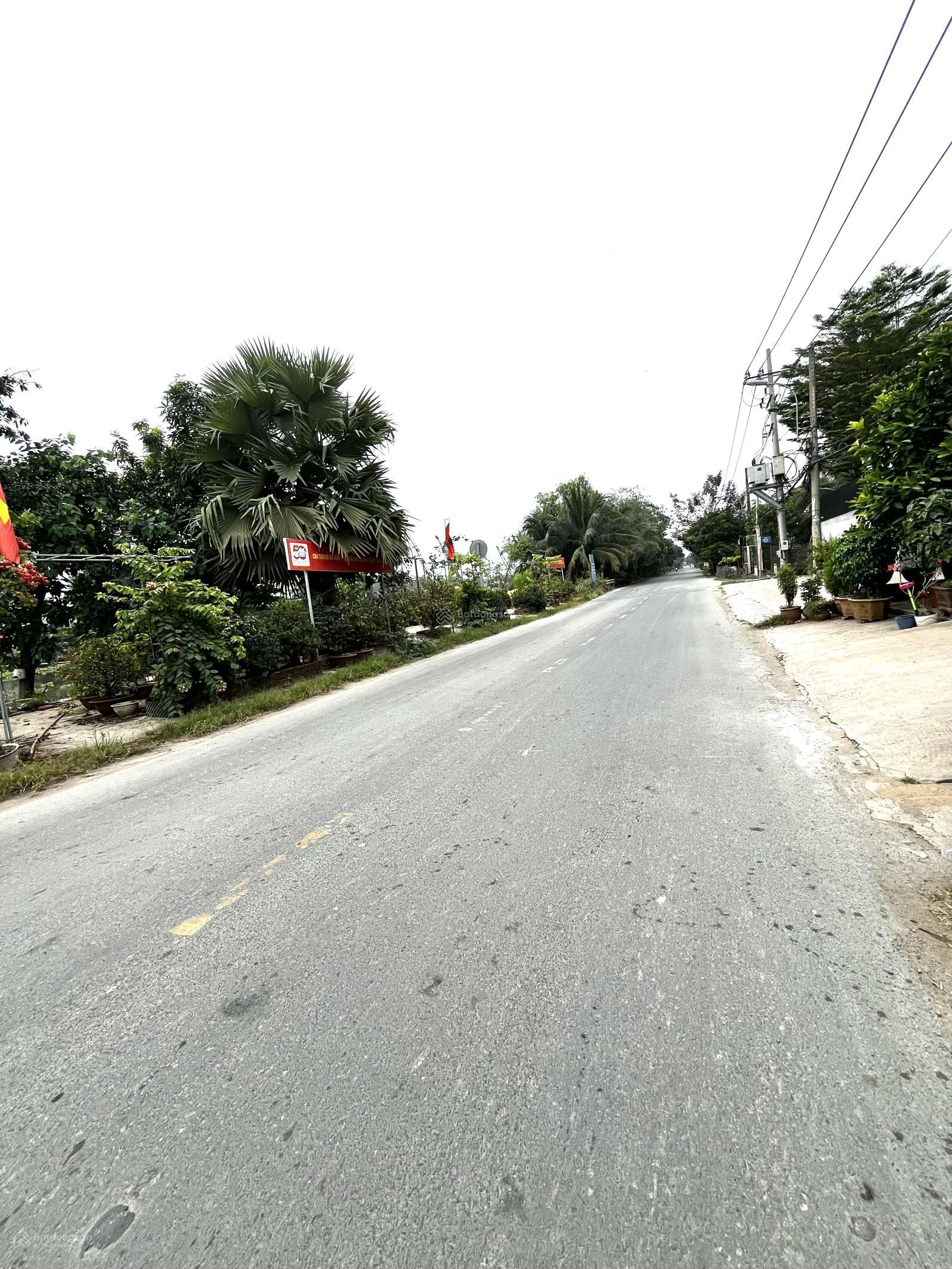 Bán gấp lô đất mặt tiền đường Vườn Thơm, diện tích 9x30m, giá 6.7 tỷ (TL), đường rộng 12m thông