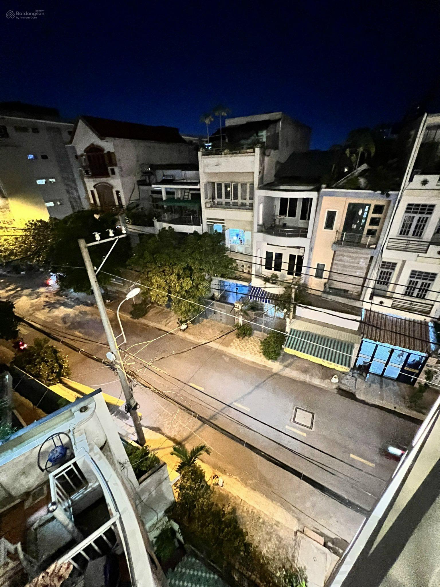 SIÊU PHẨM CĂN GÓC KHU D, HẺM 8M,KHU VỰC KINH DOANH SẦM UẤT,NGUYỄN VĂN THƯƠNG,3 TẦNG, GIÁ 10,9TỶ TL.