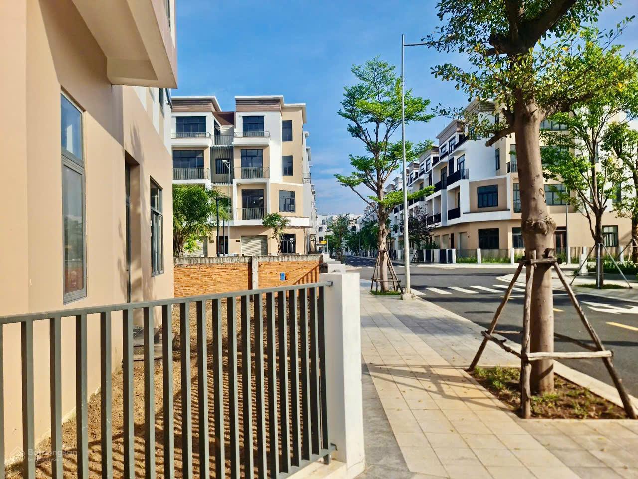 Bán trực tiếp Giá gốc từ CĐT dự án T&T City Millennia Biệt thự đơn lập view sông & Bến du thuyền