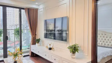 Cho thuê CH 75m2 2PN full đồ tòa Watermark 395 Lạc Long Quân, view ngoại giao đoàn giá tốt cuối năm