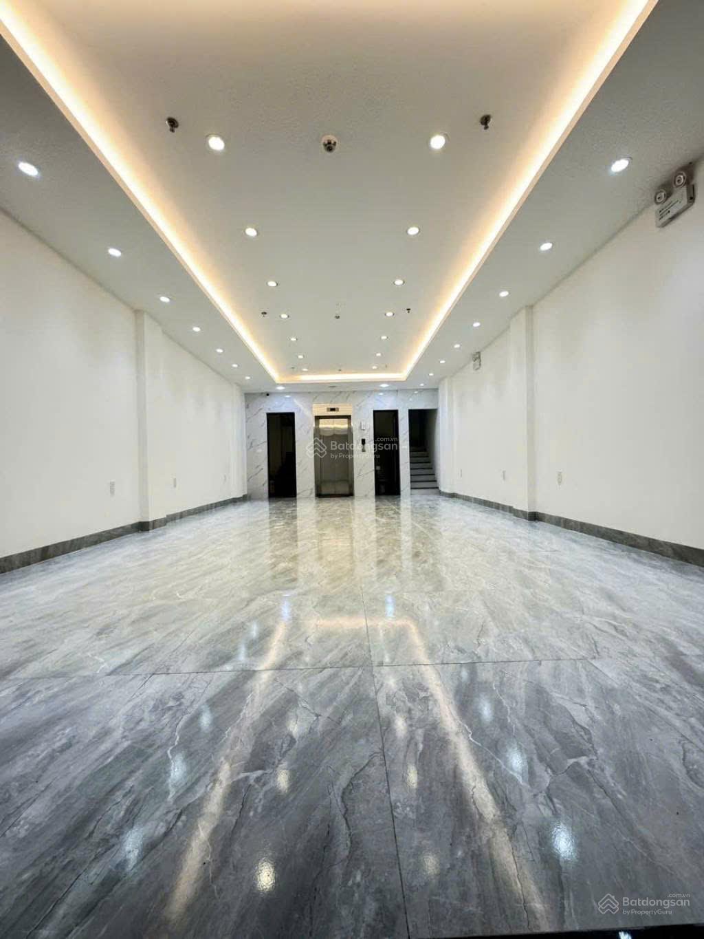 BÁN TÒA CHUNG CƯ MINI KIM GIANG  7 TẦNG  DÒNG TIỀN CAO  Ô TÔ ĐỖ CỬA