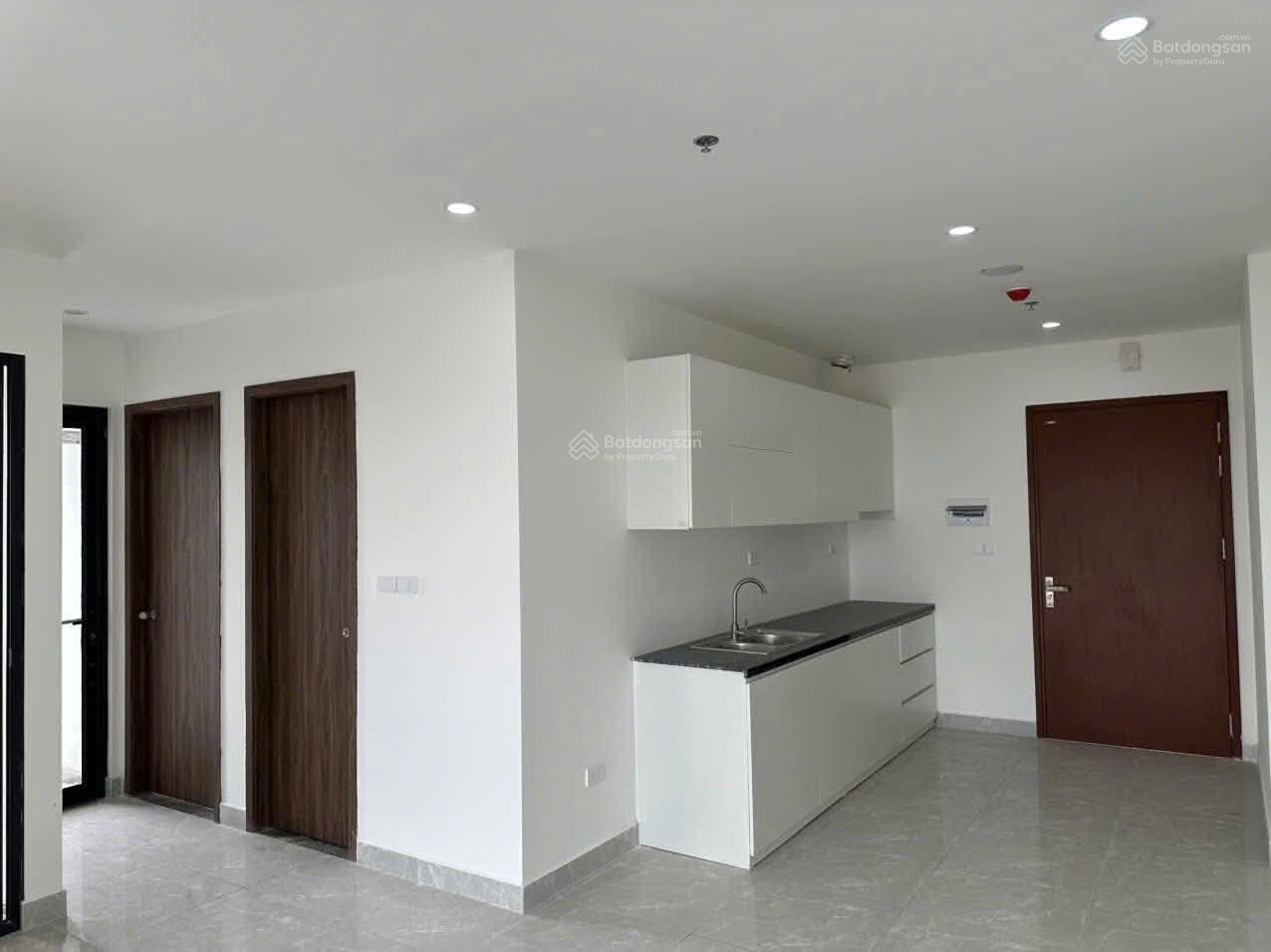 Cho thuê căn hộ 69m2 2 ngủ 2vs giá 5,5tr (bao phí) dự án 384 Lê Thánh Tông, Ngô Quyền, Hải Phòng