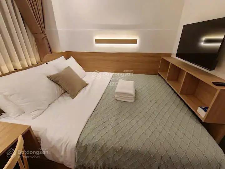 Cần tiền bán gấp NR 8PN + 8WC, 55.3m2 tại Hai Bà Trưng, giá 16.8 tỷ VND