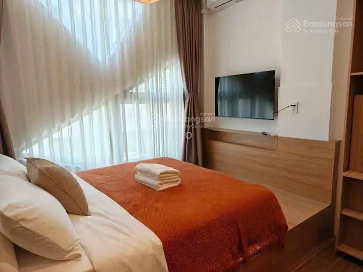 Cần tiền bán gấp NR 8PN + 8WC, 55.3m2 tại Hai Bà Trưng, giá 16.8 tỷ VND