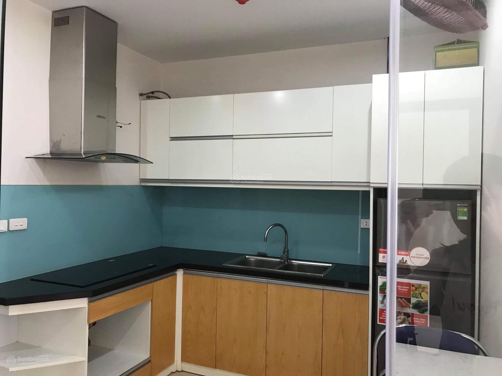 Chính chủ bán căn hộ 66,8/ 2 phòng ngủ chung cư Green Stars, sổ sẵn lâu dài