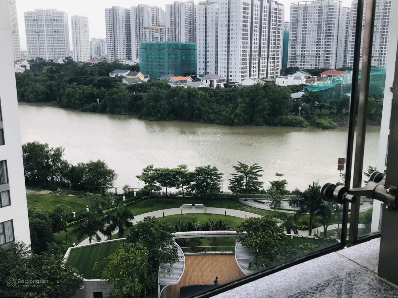 GẤP. Chủ thiện chí gửi bán gấp căn hộ Riverpark Premier, 130m2, view hồ bơi và sông, giá 19 tỷ GẤP. Chủ thiện chí gửi bán gấp căn hộ Riverpark Premier, 130m2, view hồ bơi và sông, giá 19 tỷ