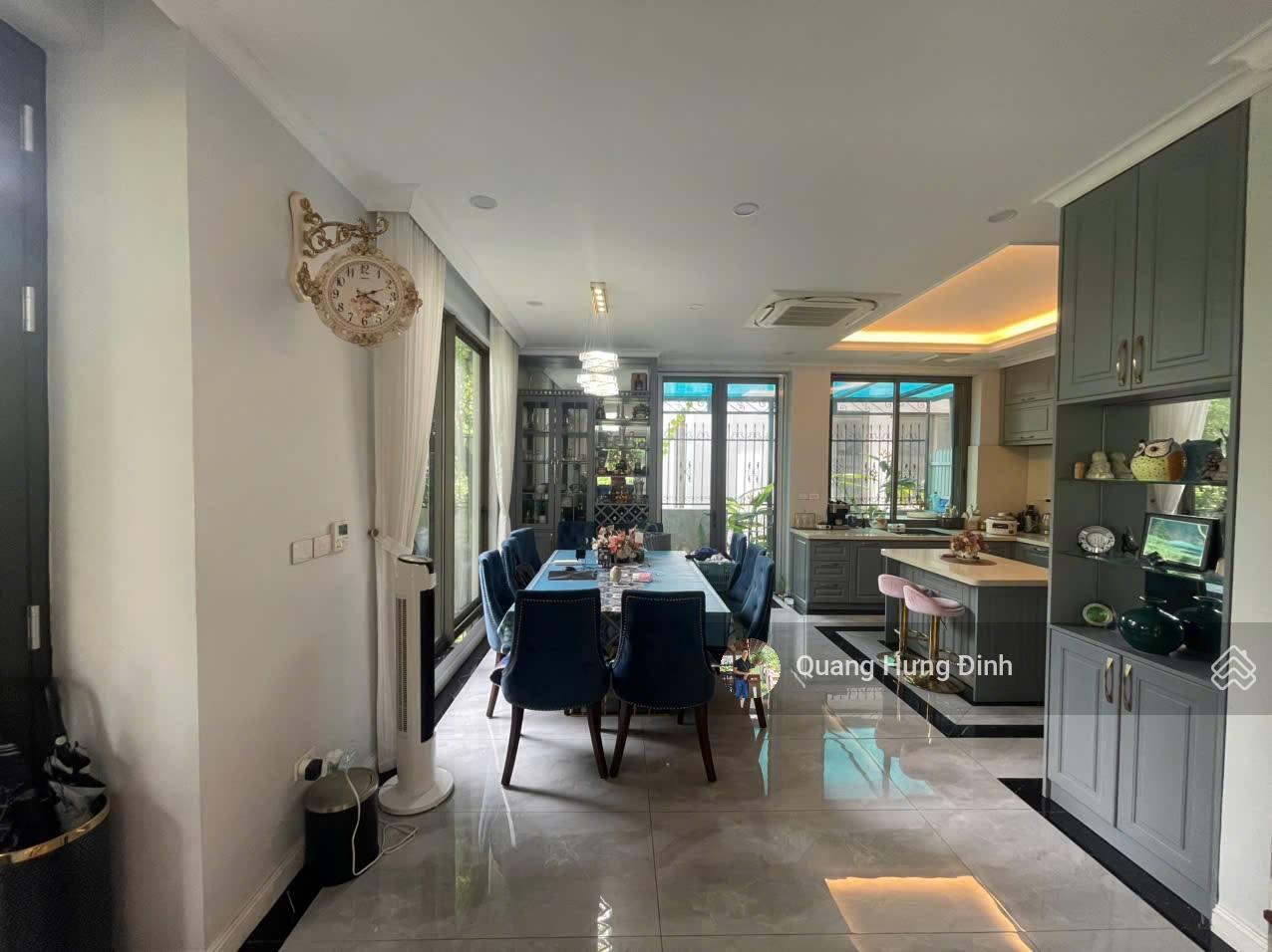 170tr/m2 Bán Nhanh Biệt Thự Geleximco Lê Trọng Tấn 150m2-4T, Mặt Tiền 6m, Trục Chính 3 Oto Tránh