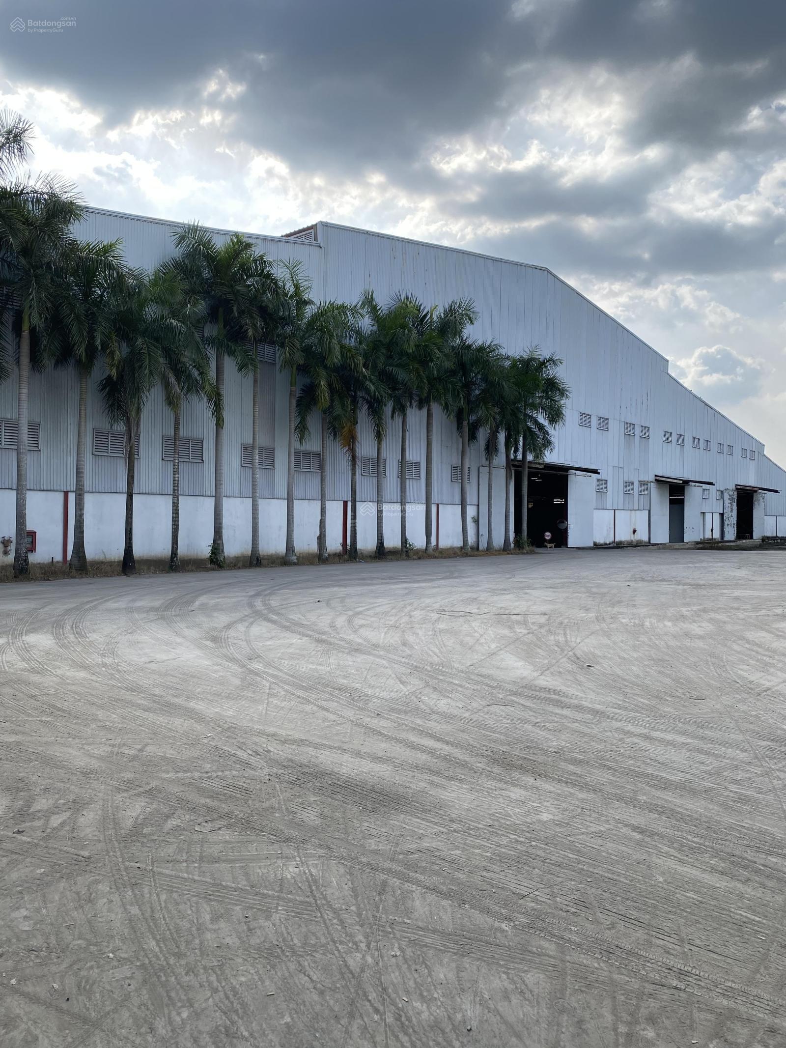 Cho thuê 15.000m2 kho xưởng Bến Lức, Long An