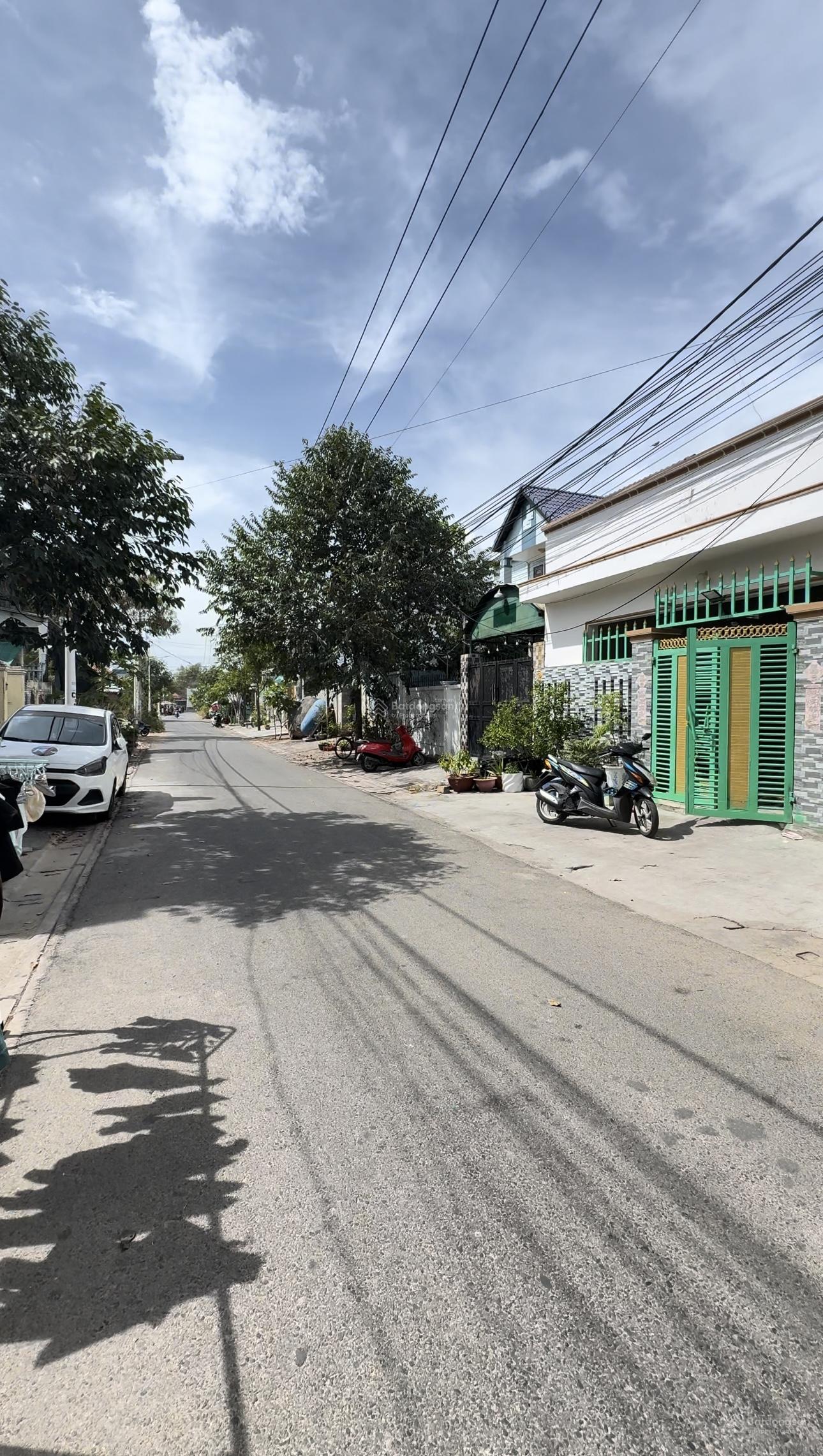 BÁN NHÀ CẤP 4 , GỐC 2 MẶT TIỀN THÔNG THOÁNG. CÁCH BIỂN , QUÃNG TRƯỜNG PHƯỚC HẢI CHỈ 200M. BÁN NHÀ CẤP 4 , GỐC 2 MẶT TIỀN THÔNG THOÁNG. CÁCH BIỂN , QUÃNG TRƯỜNG PHƯỚC HẢI CHỈ 200M.