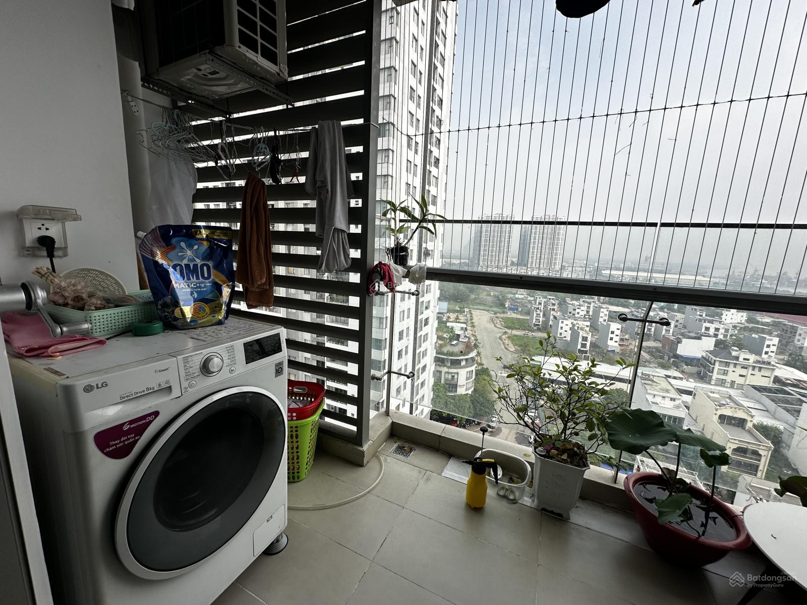 Bán Căn hộ chung cư 2PN, 2WC có hỗ trợ vay.Giá siêu hời chỉ 4,85 tỉ. Full nội thất. LH 0938 793 ***