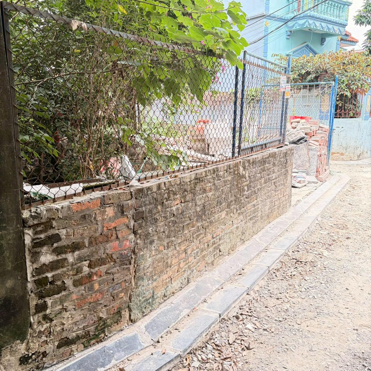 Bán đất Uy Nỗ Đông Anh 136m2, lô góc ô tô 7 chỗ vào 0382 276 *** Bán đất Uy Nỗ Đông Anh 136m2, lô góc ô tô 7 chỗ vào 0382 276 ***