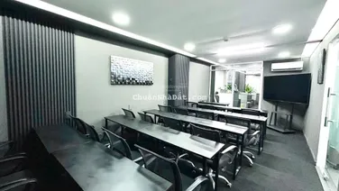 CHO THUÊ VĂN PHÒNG FULL NỘI THẤT ĐƯỜNG TRẦN HUY LIỆU, PHÚ NHUẬN. DT 110M2 - 18TR/ T