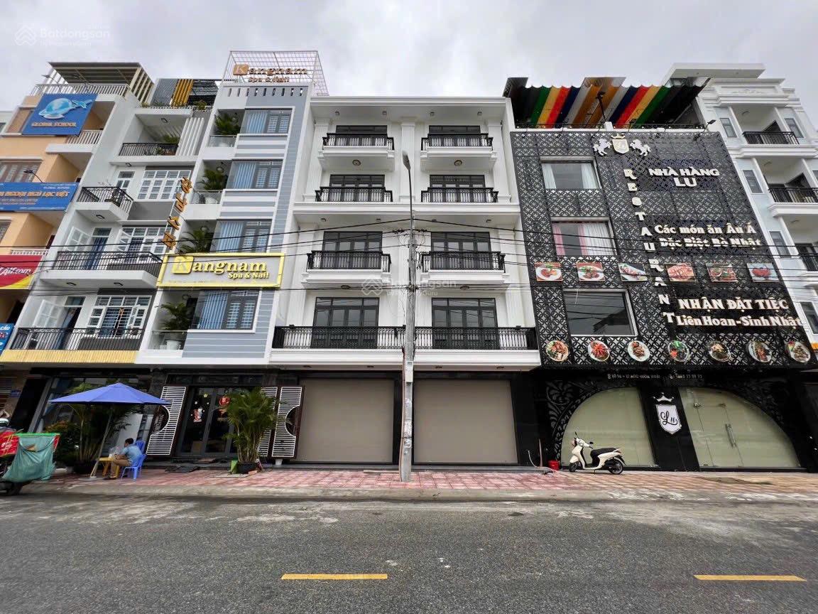 Cho thuê nhà 5 tầng 150m2 ngang qua 10m KĐT ACC Vườn Xoài thích hợp KD.