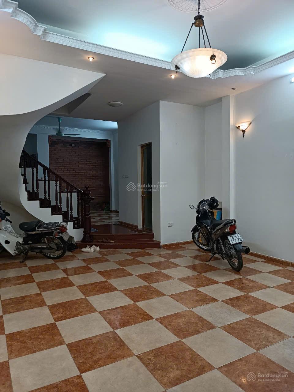 Chính chủ cho thuê nhà mặt phố Trung Yên, Nguyễn Vĩnh Bảo. DT 110m2 x 5t, MT 5.5m, giá 45tr/ tháng.