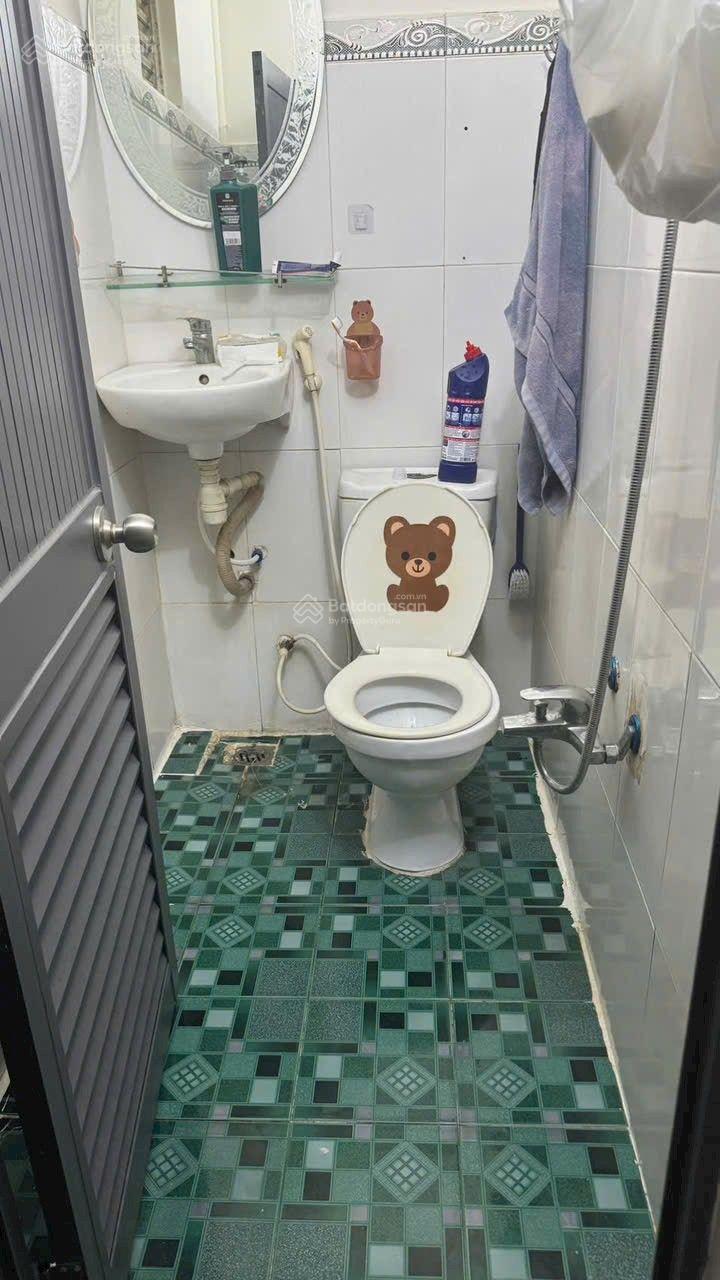 CHO THUÊ NHÀ 1/ VƯỜN LÀI-4,2X21M TRỐNG SUỐT,HẺM XE TẢI-GẦN LŨY BÁN BÍCH,ĐỘC LẬP,TÂN THÀNH,TÂN BÌNH