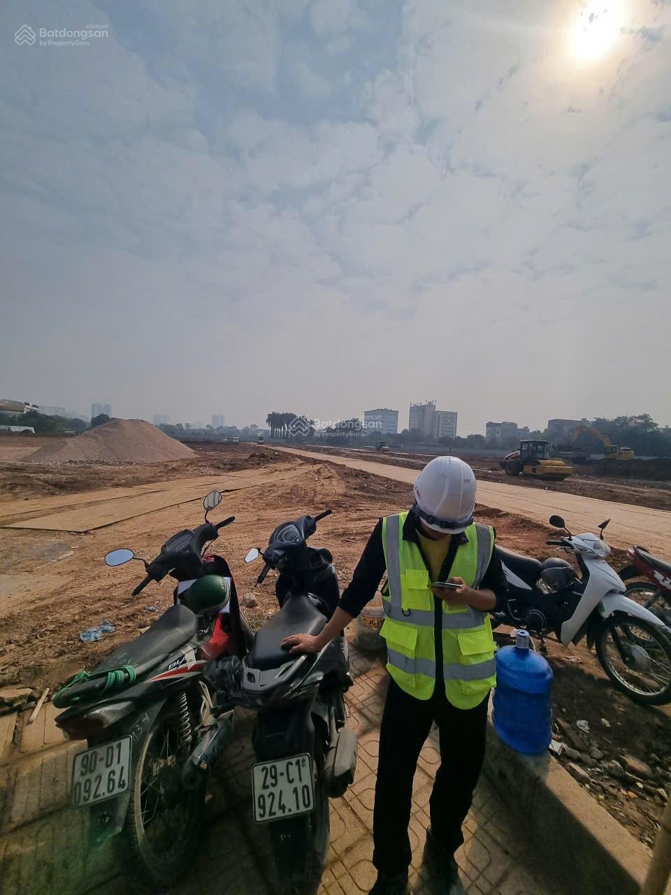 Chuyển nhượng dự án liền kề biệt thự - hồ Linh Đàm - LH: 0917 138 ***