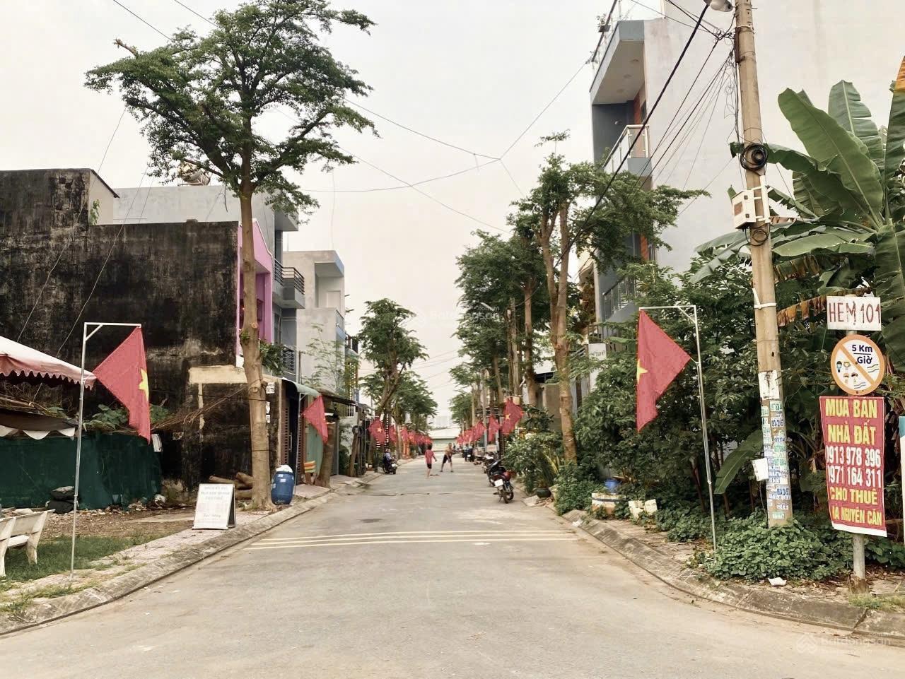 Lô đất Vạn Xuân cạnh Đông Tăng Long khu phân lô dân cư hiện hữu chỉ 4.7tỷ