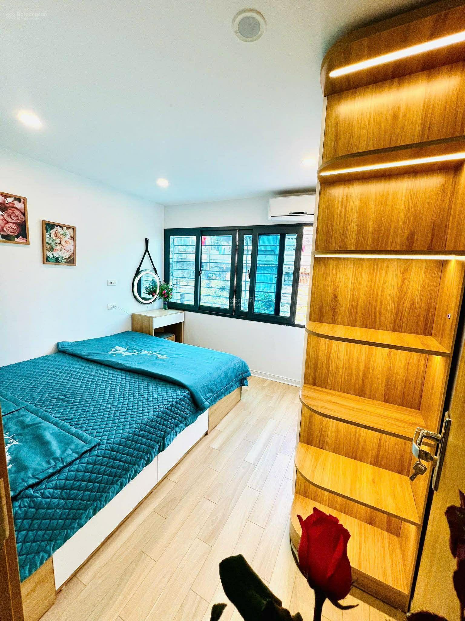 Tập thể Thái Thịnh, Vĩnh Hồ, 65 m2 (sổ 20 m2), 2 ngủ, 3. X tỷ