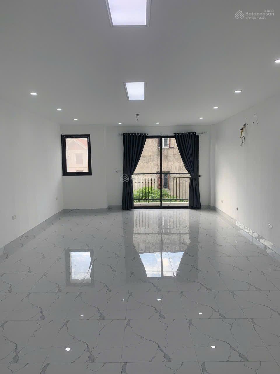 Cho thuê 3 căn liền kề ở Hateco Apollo, thang máy, điều hoà, ô tô đỗ Cho thuê 3 căn liền kề ở Hateco Apollo, thang máy, điều hoà, ô tô đỗ