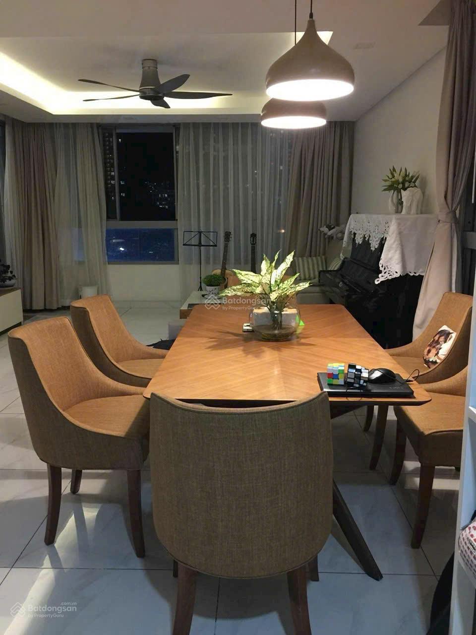 Gấp. Chủ thiện chí gửi bán gấp căn hộ 3PN - 120m2 CC Green Valley nhà đẹp, giá giảm còn 10,5 tỷ