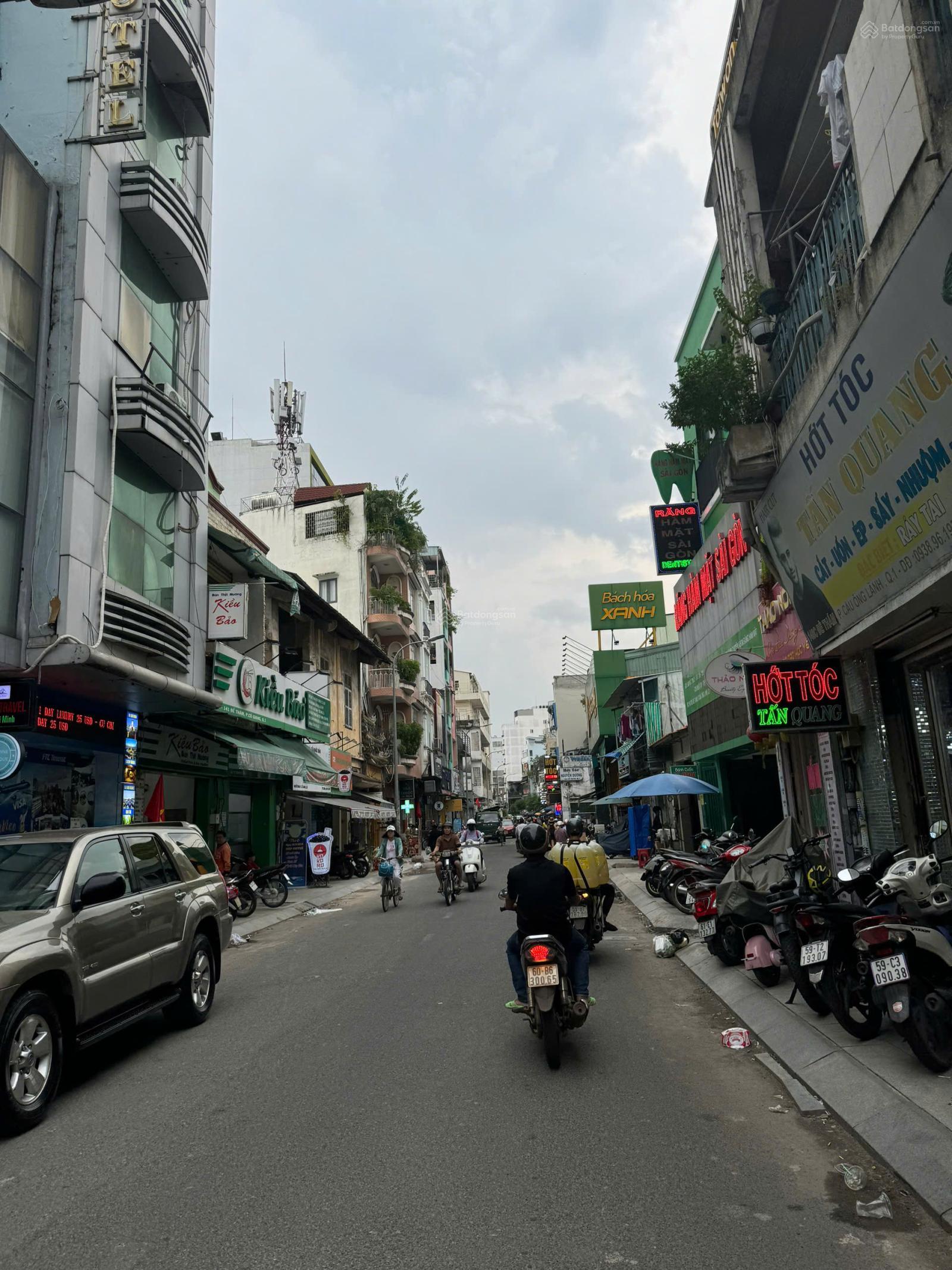 Sàn 1600 m2- Building Lê Văn Việt -Tp.Thủ Đức - 11x34m -Hầm 7 tầng - hđt : 200tr/tháng -Giá : 55 tỷ Sàn 1600 m2- Building Lê Văn Việt -Tp.Thủ Đức - 11x34m -Hầm 7 tầng - hđt : 200tr/tháng -Giá : 55 tỷ