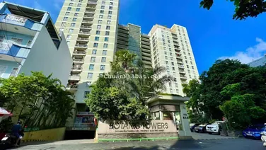 Penthouse Botanic Tower 199m2, 4PN, 3WC full nội thất 13 tỷ 750 triệu. LH 0797 799 *** ạ