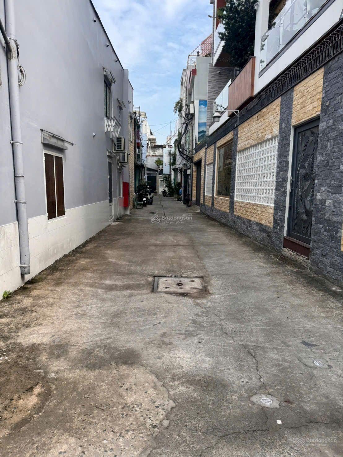 Hẻm ô tô 1/ Hiền Vương - DTCN 48m, 2 tấm - vị trí vip gần Nguyễn Sơn, Thoại Ngọc Hầu, giáp Tân Bình