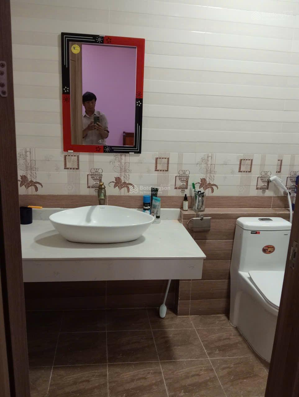 Bán nhà nguyên căn Vườn Thiên Đàng 1 - Ecolakes Mỹ Phước giá 2 tỷ 8 - sổ hồng riêng