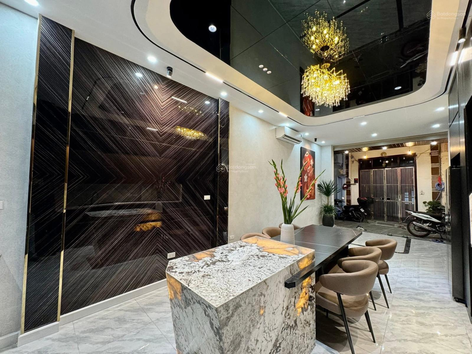 Bán nhà ở phố Trần Duy Hưng - 50m2 6 tầng - xây mới - pháp lý rõ ràng