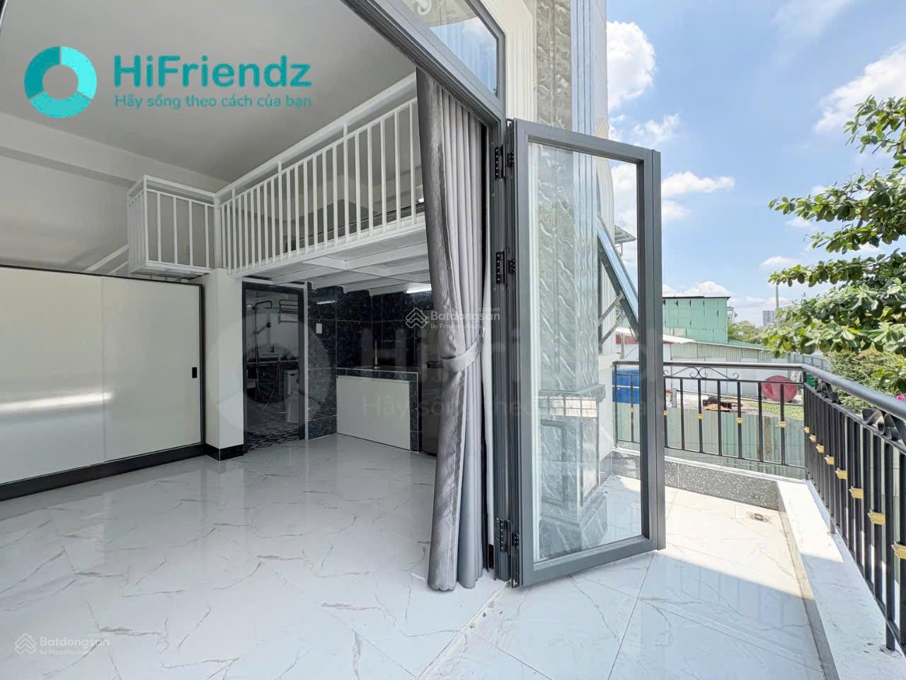 Căn hộ duplex ban công lớn - nội thất luxury, tiện nghi - gần ĐH FTU, UTH, HIU, Hutech