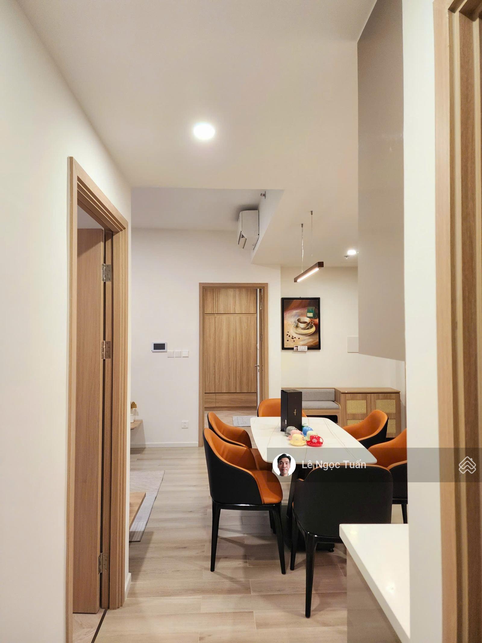 Cho thuê 2PN Masteri Centre Point view nội khu