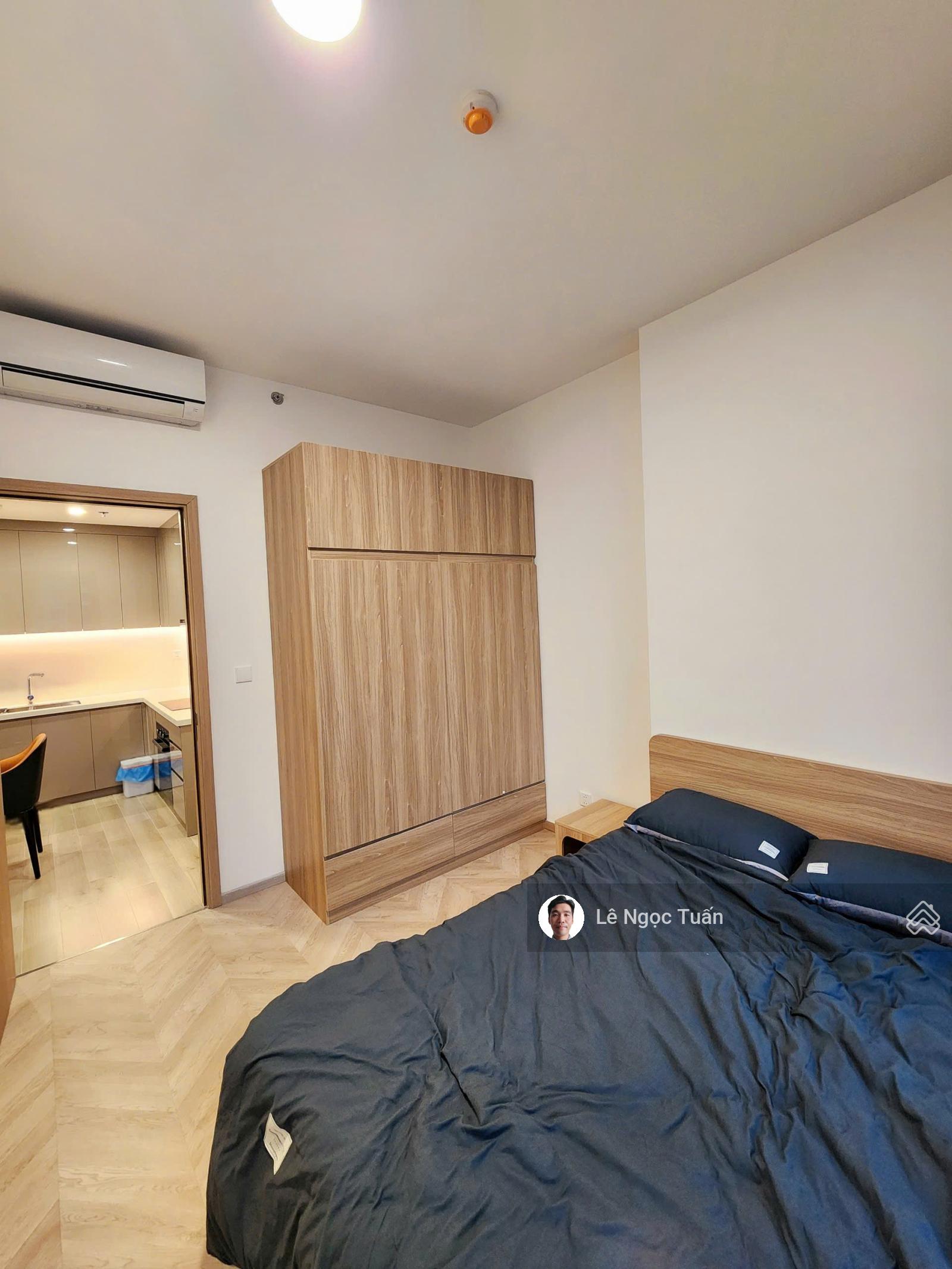 Cho thuê 2PN Masteri Centre Point view nội khu