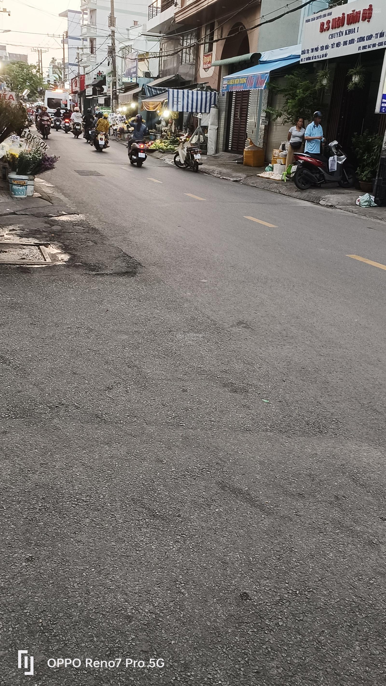 Bán nhà 2 tầng MT đường 30 phường 6 Gò Vấp TP HCM DT 121m2 (3,9*30) giá 14 tỷ đường 10m trước nhà