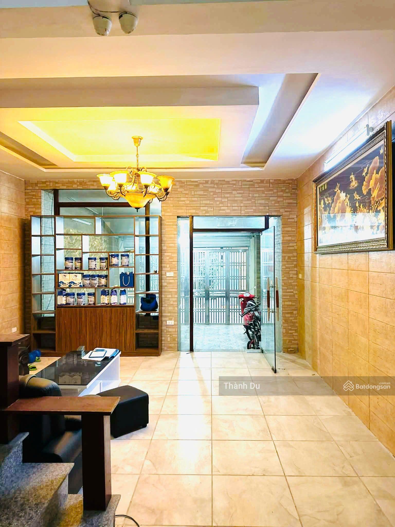 Cho thuê nhà khu 918 - Phúc Đồng Long Biên (gần sân golf LB) khu phân lô ô tô vào nhà 85m2 giá 15t