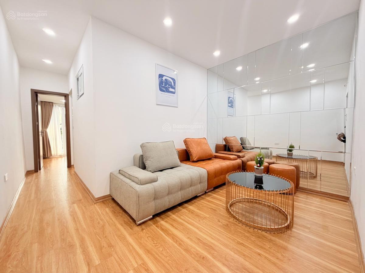 Tập thể Tôn Đức Thắng, Đống Đa, 60 m2 (23m2 sổ) 2 ngủ, 3. X tỷ