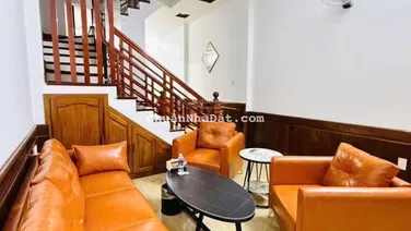 Bán nhà mặt tiền đường Châu Văn Liêm, Phước Long có thang máy. Đầy đủ nội thất xịn, sổ đã hoàn công