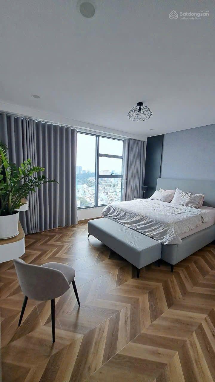 BÁN 3PN HOA HẬU ĐẸP NHẤT SUNWAH PEARL, 28 TỶ ALL IN, VIEW SÔNG QUẬN 1 ( CĂN HIẾM )