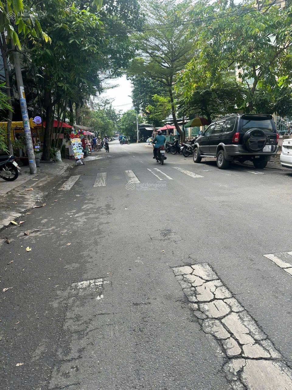 Kho xưởng Vành Đai Trong, Tên Lửa, 12x20m, gác lửng