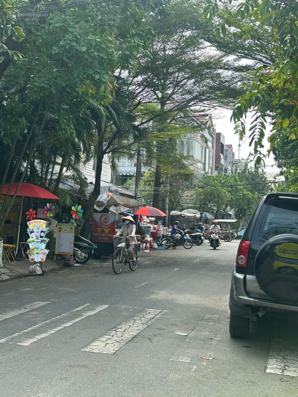 Kho xưởng Vành Đai Trong, Tên Lửa, 12x20m, gác lửng