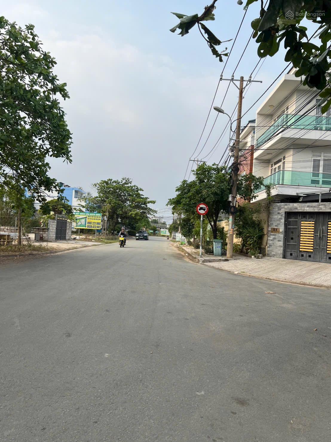 Bán đất nền khu Đông Thủ Thiêm, liền kể Nguyễn Duy Trinh và Đỗ Xuân Hợp, gần Global LH 0915 698 ***