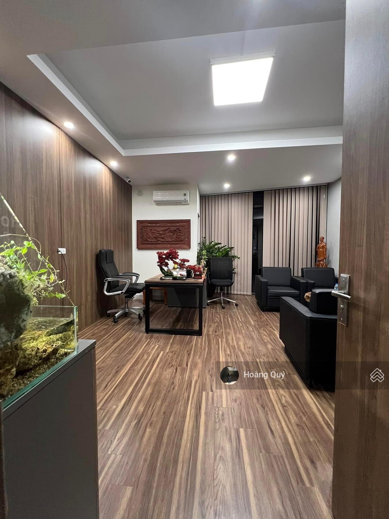 Liền kề 90 Nguyễn Tuân - Thanh Xuân 75m2,mặt tiền 5.5m. Vị trí đẹp kinh doanh thang máy giá 38.5 tỷ Liền kề 90 Nguyễn Tuân - Thanh Xuân 75m2,mặt tiền 5.5m. Vị trí đẹp kinh doanh thang máy giá 38.5 tỷ