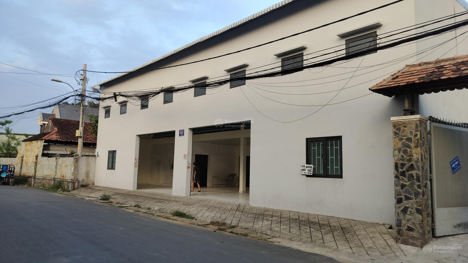 Cho thuê kho xưởng 400m2 đường Xuân Thới Thượng 14 Hóc Môn