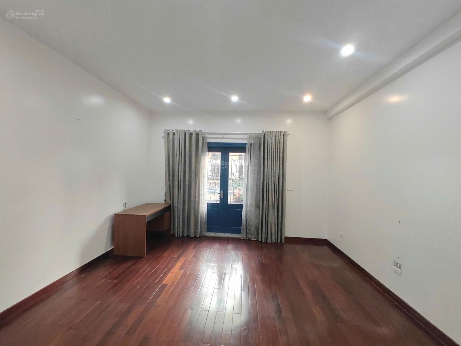 CHO THUÊ NHÀ PHÂN LÔ KHU 918 PHÚC ĐỒNG LONG BIÊN - 85M 4 Tầng 15 triệu CHO THUÊ NHÀ PHÂN LÔ KHU 918 PHÚC ĐỒNG LONG BIÊN - 85M 4 Tầng 15 triệu