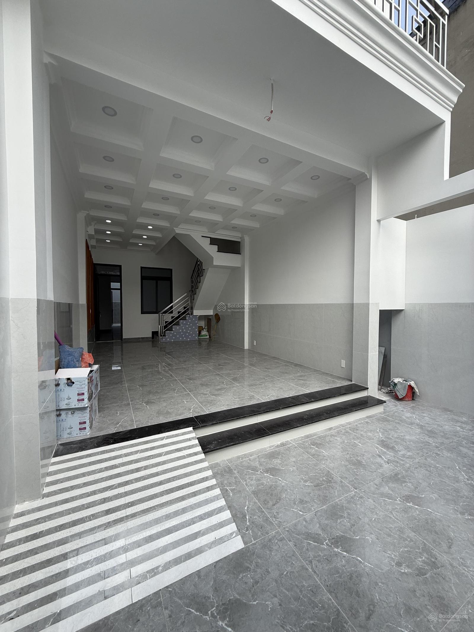 Nhà 5 tầng 13 phòng CHDV, thu nhập 60tr ngay chợ Hiệp Bình, Vạn Phúc City