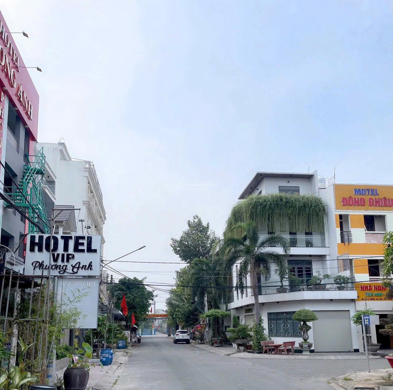 Bán khách sạn 5 tầng - trung tâm Dĩ An, giáp Thủ Đức | Dòng tiền ổn định