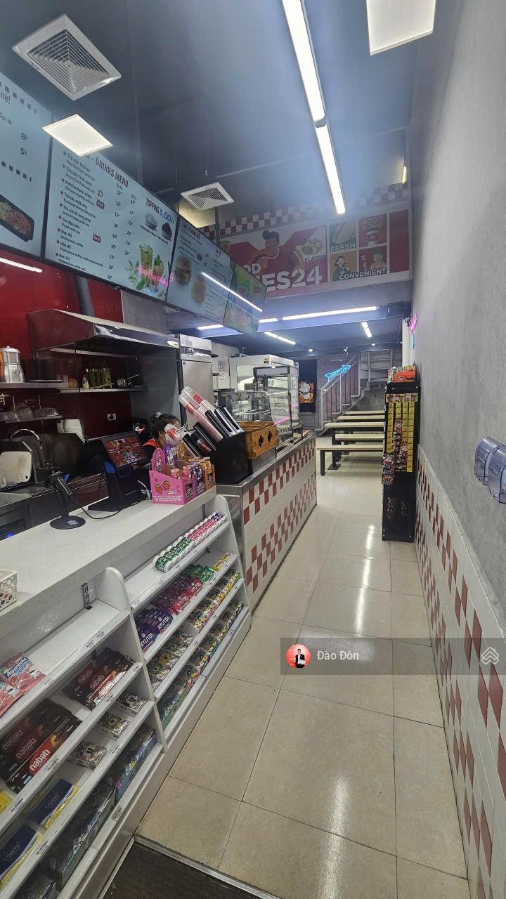 Siêu phẩm cho thuê MBKD Thái Hà, Đống Đa, DT: 80m2, MT: 4m, giá thuê 20 triệu/tháng, mọi mô hình