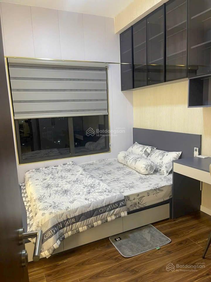 Cho thuê CC De La Sol, 22 triệu, 80m2, 2PN, 2WC, Quận 4, giá tốt, liên hệ 0949 200 ***