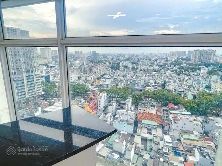 Cho thuê CC De La Sol, 25 triệu, 79m2, 2PN, 2WC, nhiều tiện ích hấp dẫn ở Q4, Lh 0907 749 ***