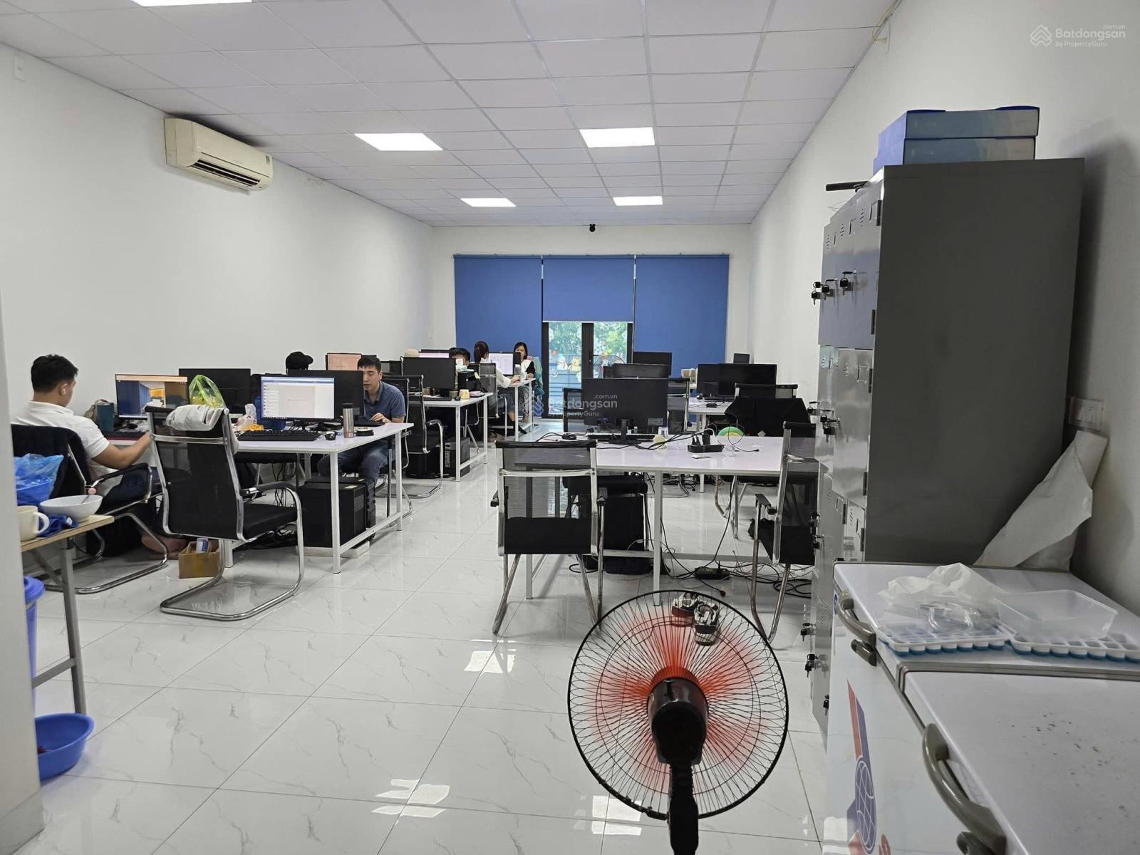 Cho thuê nhà MP Mễ Trì Hạ, Mễ Trì, Nam Từ Liêm. giá rẻ nhất khu vực DT 70m, MT 5m 5 tầng. giá 40tr